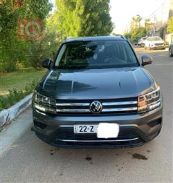 فولكسفاغن تاوس